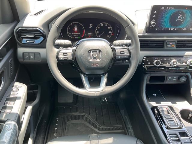 new 2025 Honda Pilot car, priced at $44,950