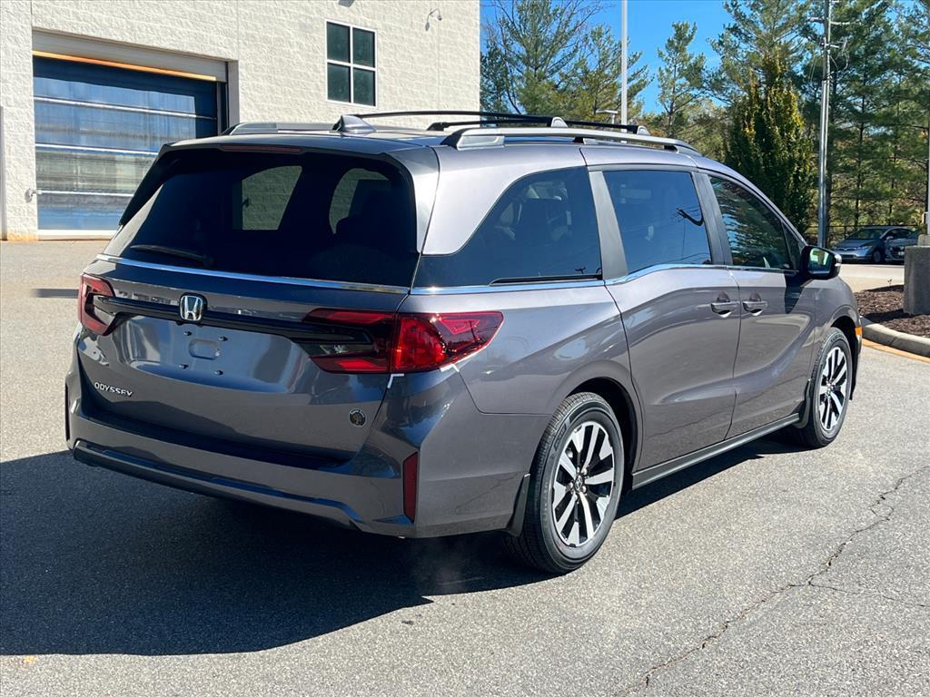 new 2026 Honda Odyssey car, priced at $42,885