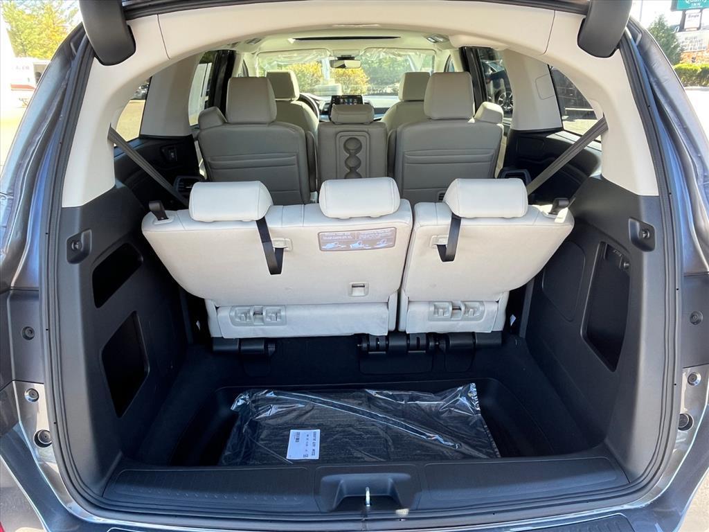 new 2026 Honda Odyssey car, priced at $42,885