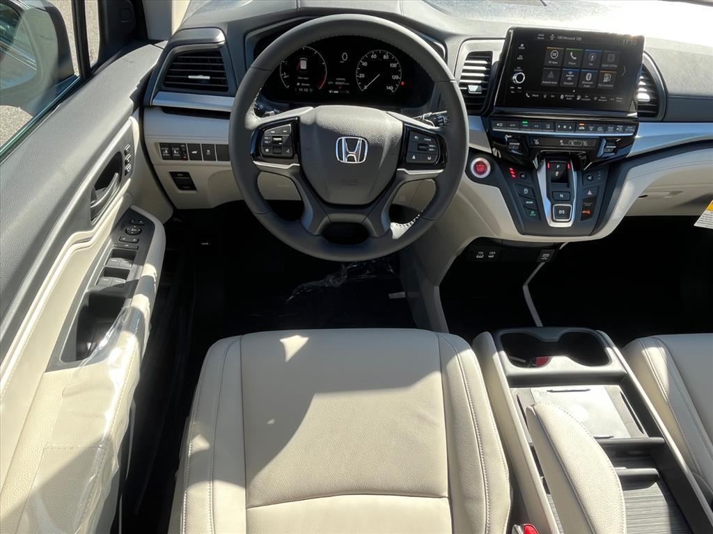 new 2026 Honda Odyssey car, priced at $42,885