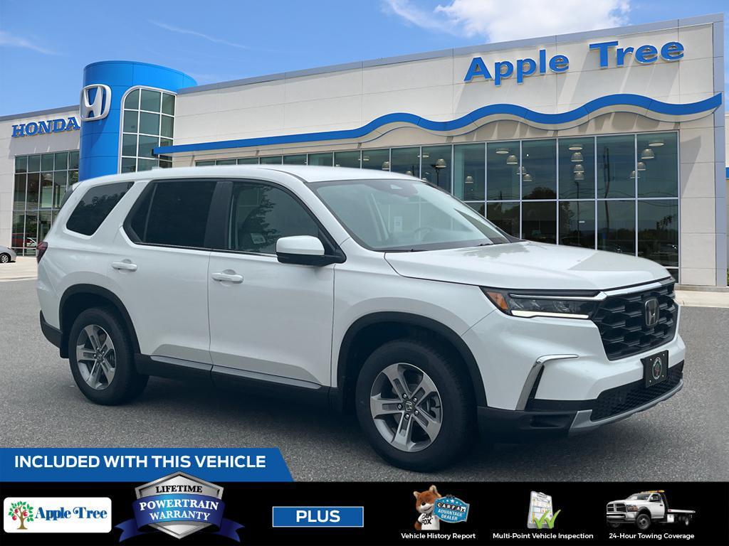 new 2025 Honda Pilot car, priced at $46,505