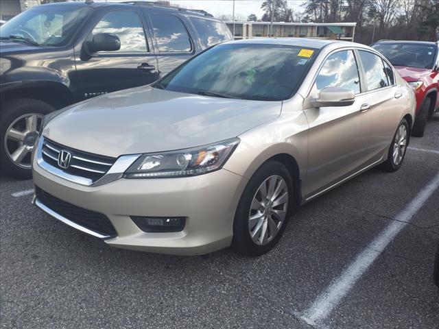 used 2015 Honda Accord car, priced at $17,457