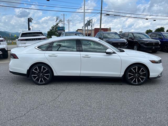 new 2025 Honda Accord Hybrid car, priced at $39,905
