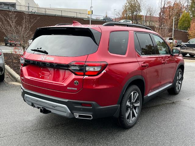 new 2025 Honda Pilot car, priced at $52,440