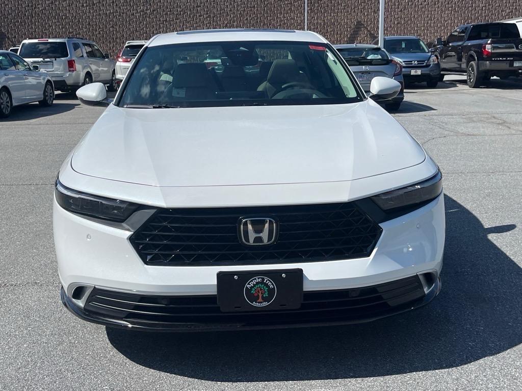 new 2025 Honda Accord Hybrid car, priced at $39,950