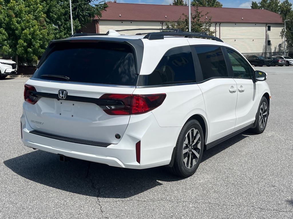new 2026 Honda Odyssey car, priced at $46,140
