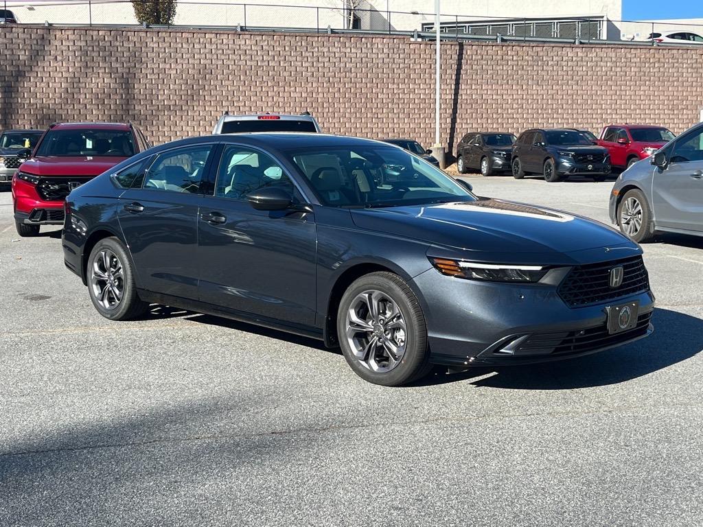new 2025 Honda Accord Hybrid car, priced at $35,135