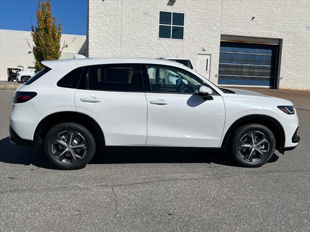 new 2025 Honda HR-V car, priced at $31,305