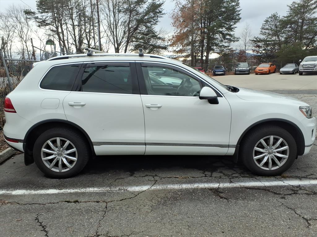 used 2016 Volkswagen Touareg car, priced at $13,930