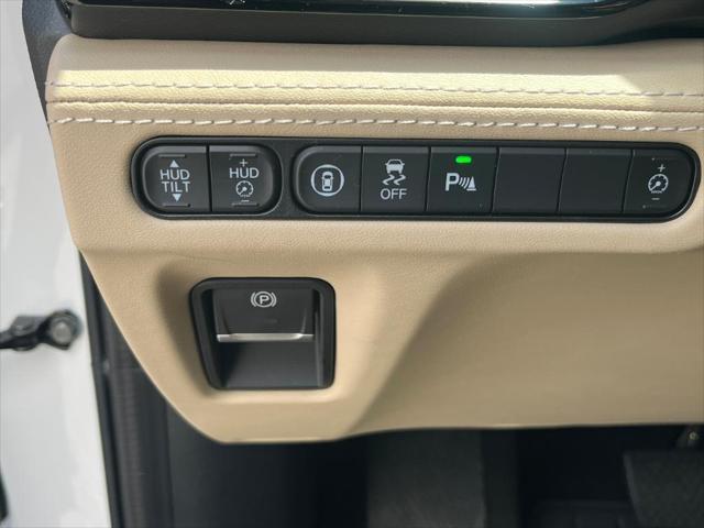used 2022 Acura MDX car, priced at $48,701