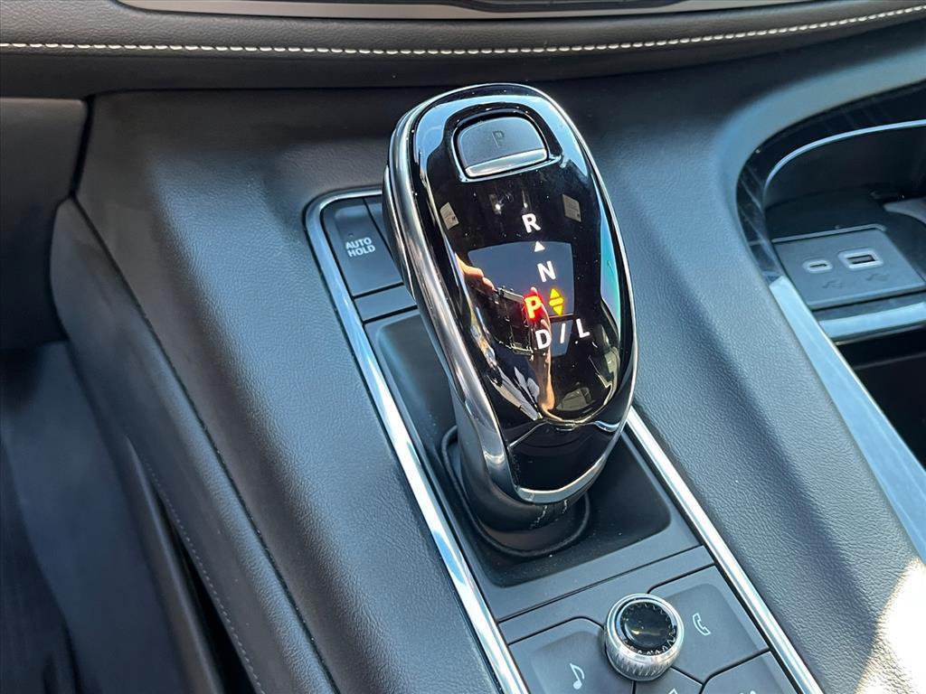 used 2024 Cadillac Escalade ESV car, priced at $83,498