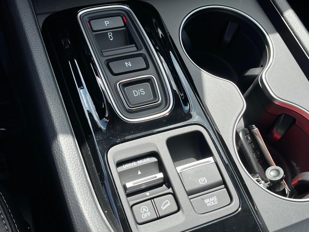 new 2025 Honda Pilot car, priced at $46,550