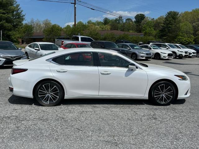 used 2023 Lexus ES 300h car, priced at $41,420