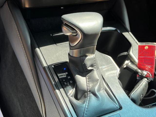 used 2023 Lexus ES 300h car, priced at $41,420