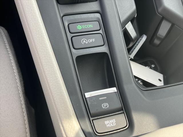 new 2025 Honda Accord car, priced at $31,165