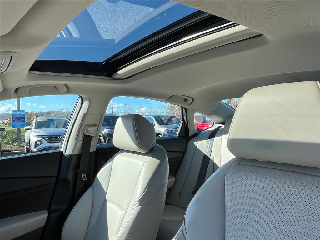 used 2023 Honda Accord Hybrid car, priced at $27,437