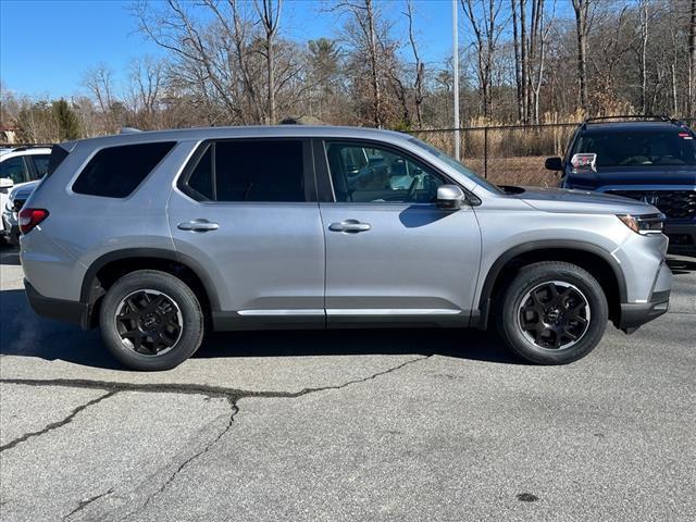 new 2025 Honda Pilot car, priced at $46,795