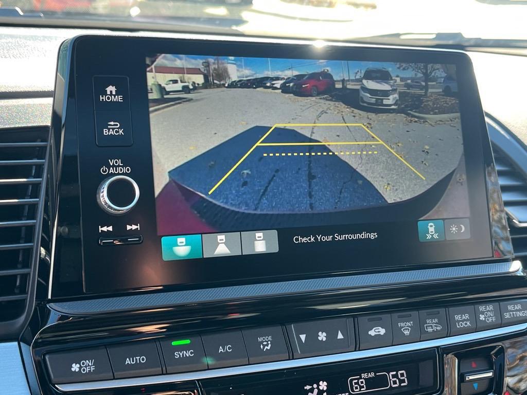 new 2026 Honda Odyssey car, priced at $43,845