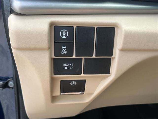 used 2023 Acura RDX car, priced at $39,646