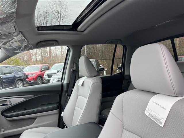 new 2025 Honda Ridgeline car, priced at $44,885