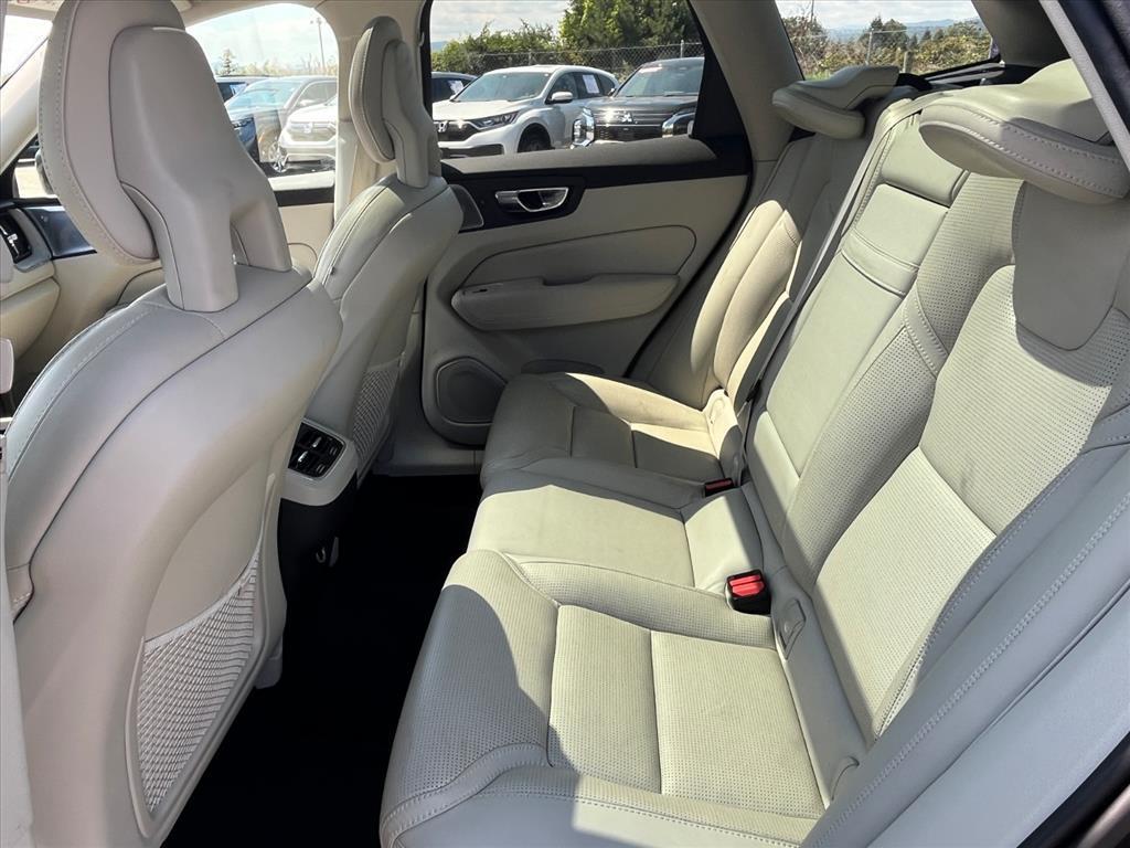 used 2018 Volvo XC60 car, priced at $15,712