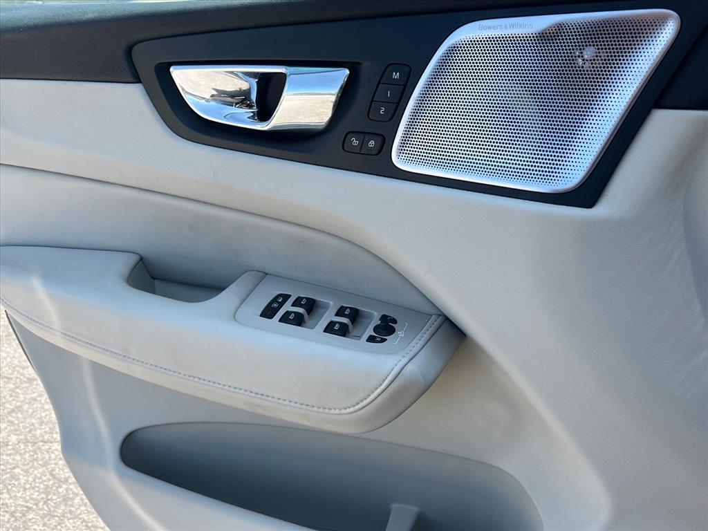 used 2018 Volvo XC60 car, priced at $15,712