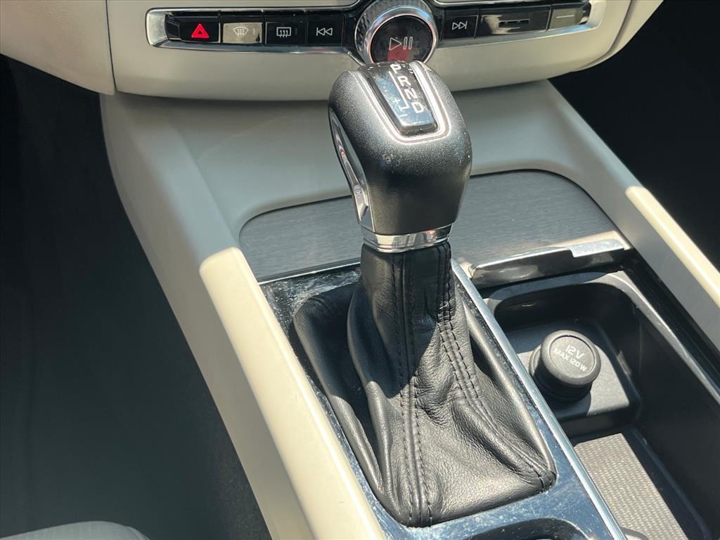 used 2018 Volvo XC60 car, priced at $15,712