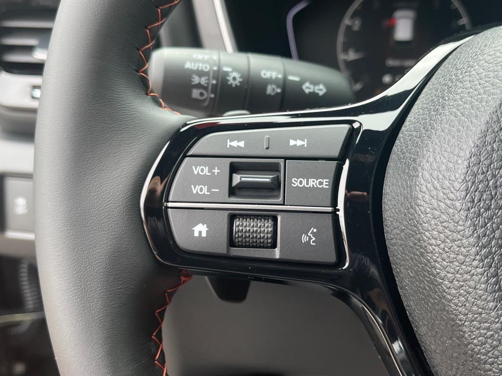 new 2025 Honda Pilot car, priced at $42,750