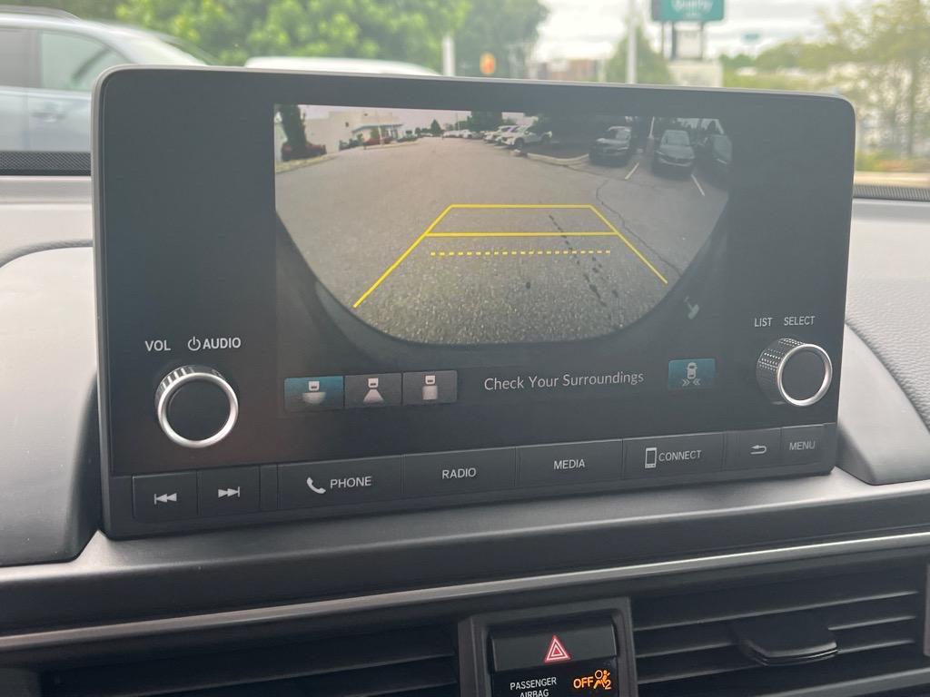 new 2025 Honda Pilot car, priced at $42,750