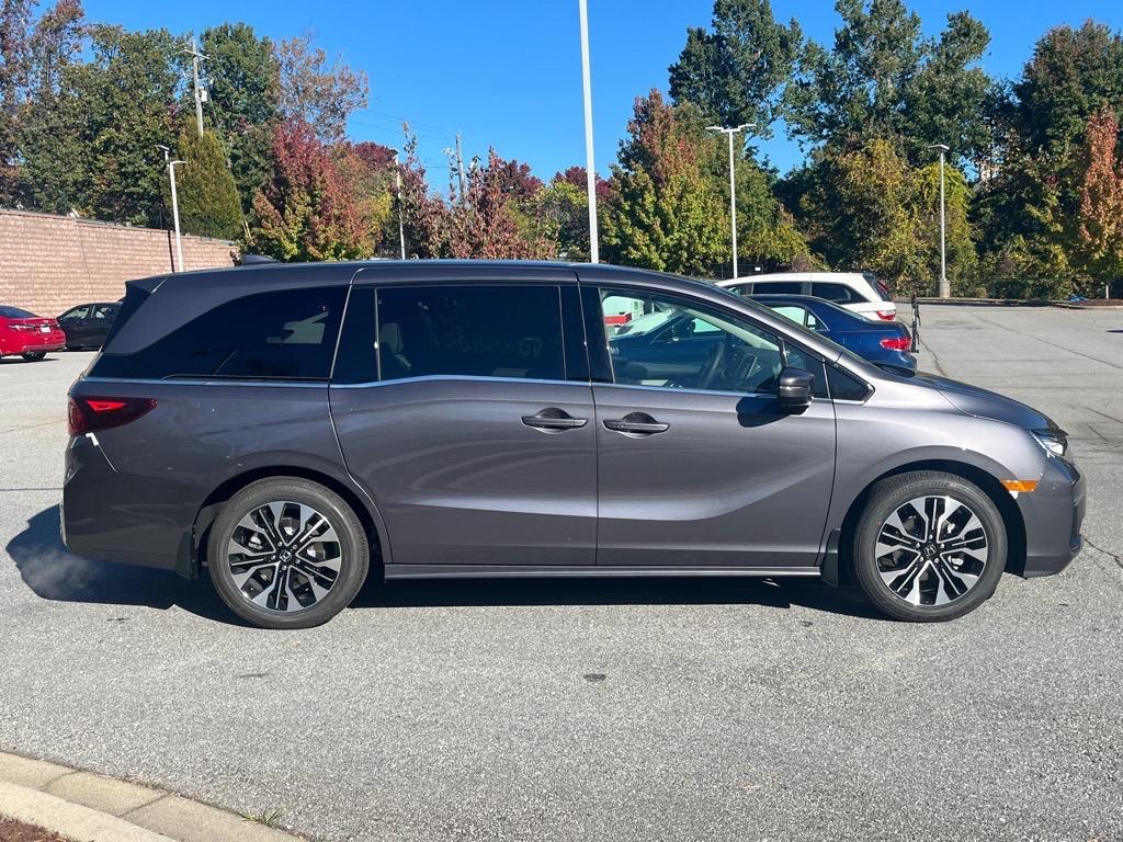 new 2026 Honda Odyssey car, priced at $51,190