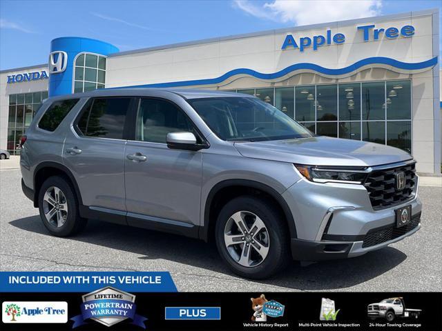 new 2025 Honda Pilot car, priced at $47,050