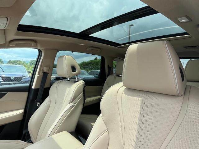 used 2022 Acura MDX car, priced at $45,849