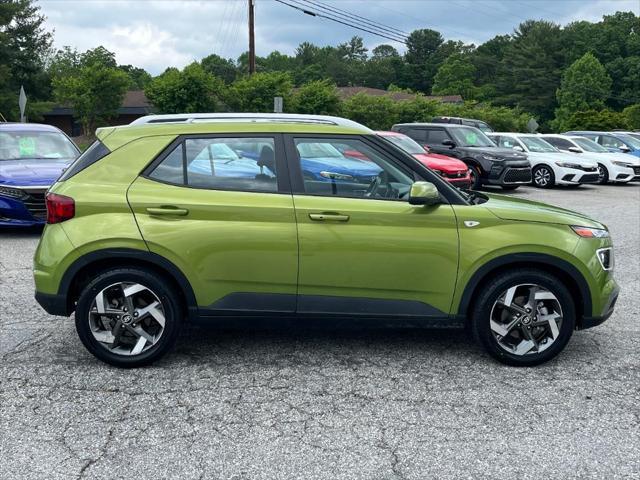 used 2021 Hyundai Venue car, priced at $18,136
