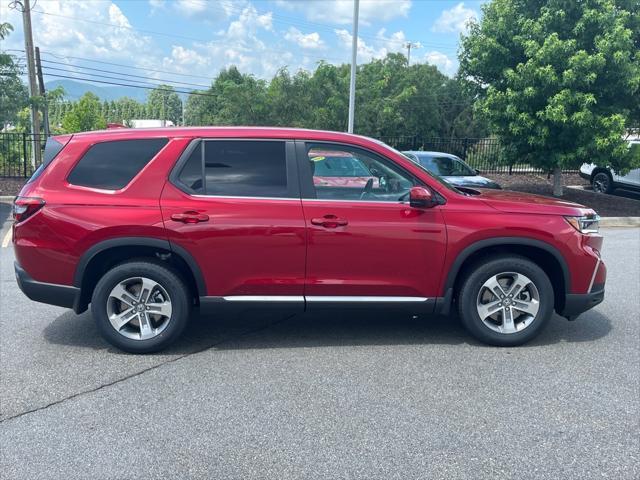new 2025 Honda Pilot car, priced at $46,505
