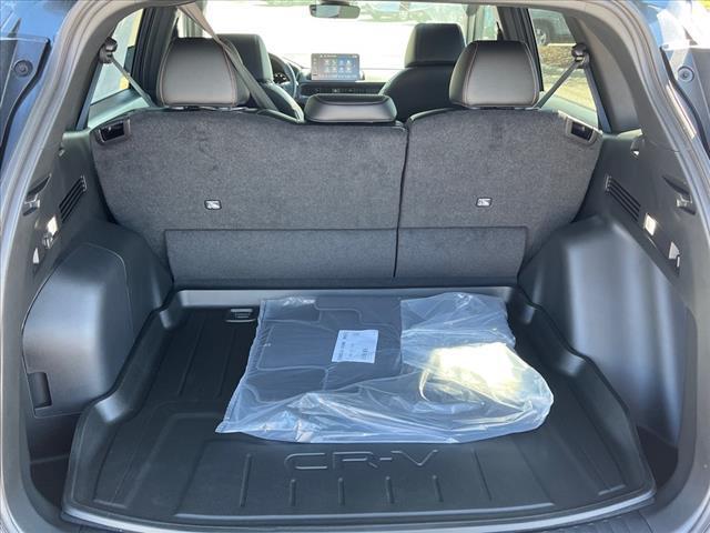 new 2025 Honda CR-V Hybrid car, priced at $39,045