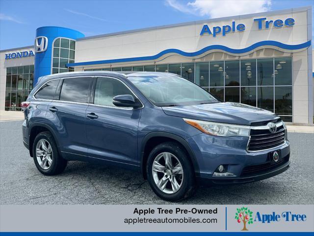 used 2015 Toyota Highlander car, priced at $19,989