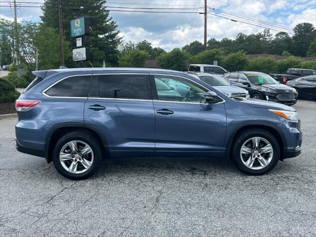 used 2015 Toyota Highlander car, priced at $19,989