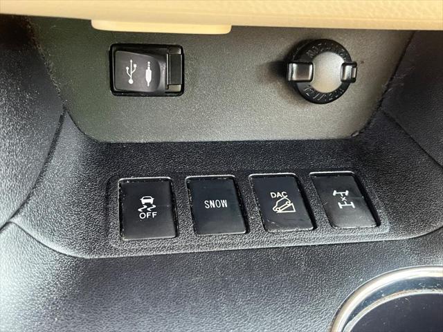 used 2015 Toyota Highlander car, priced at $19,989
