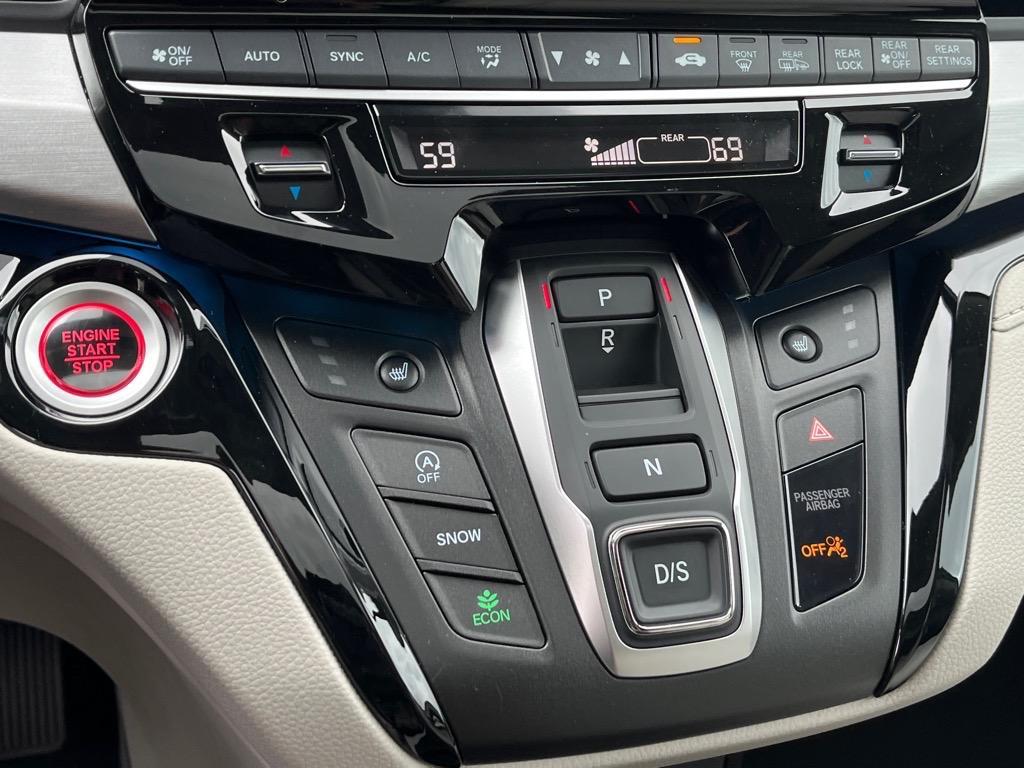 new 2026 Honda Odyssey car, priced at $47,355