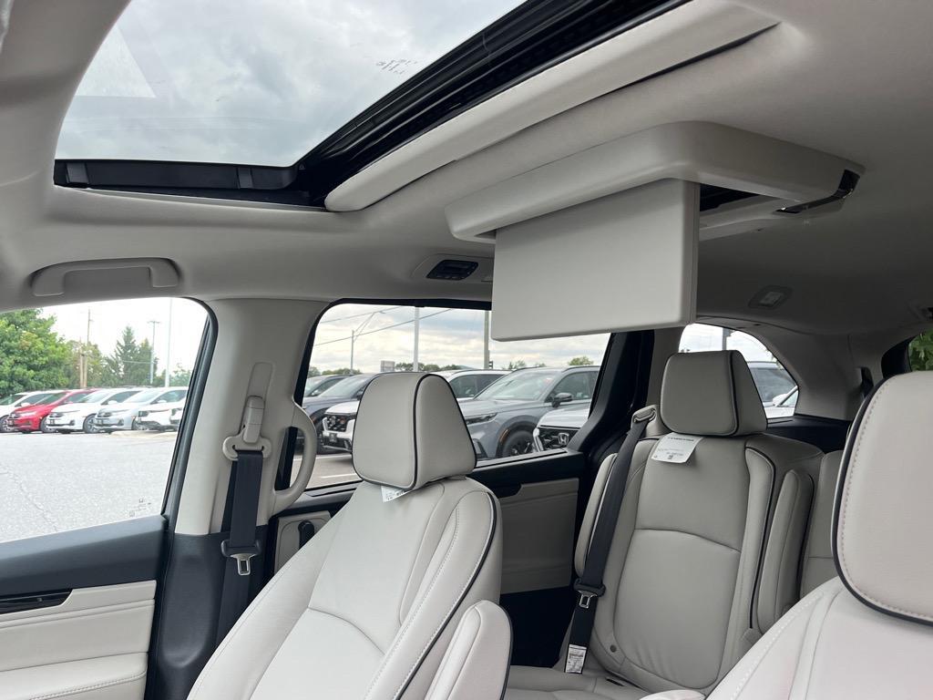 new 2026 Honda Odyssey car, priced at $47,355