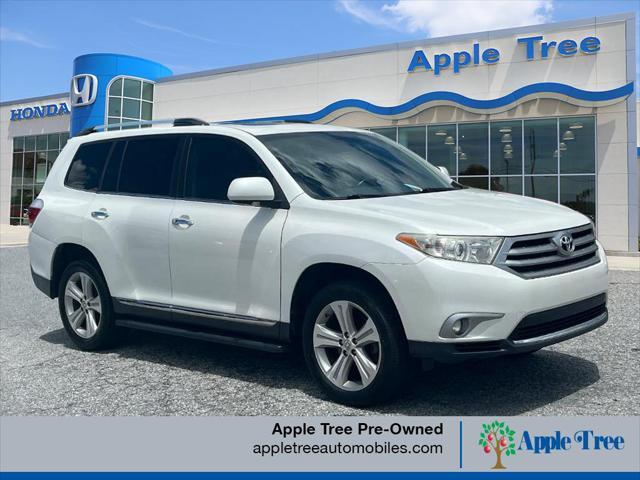 used 2013 Toyota Highlander car, priced at $14,181