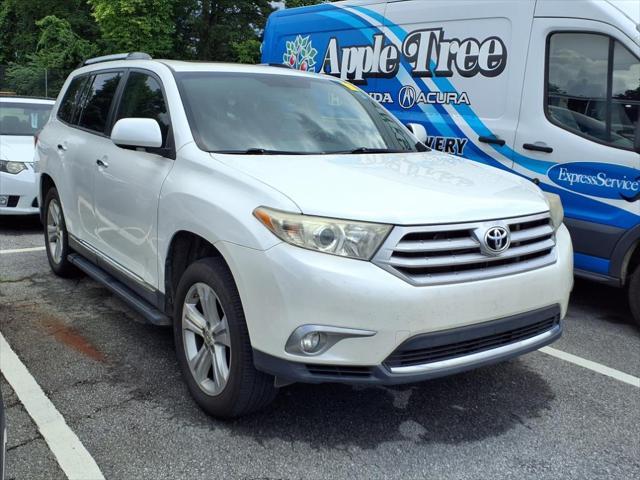 used 2013 Toyota Highlander car, priced at $14,570