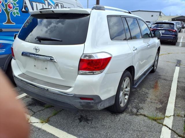 used 2013 Toyota Highlander car, priced at $14,570