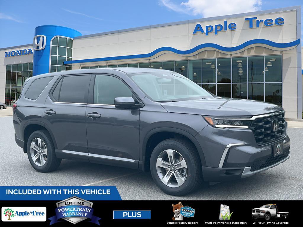 new 2025 Honda Pilot car, priced at $46,050