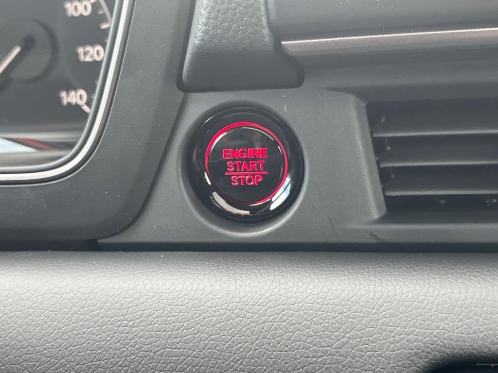 new 2025 Honda Pilot car, priced at $50,350