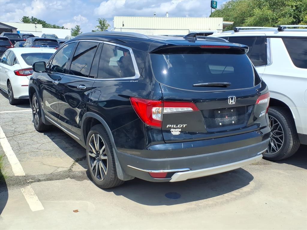 used 2022 Honda Pilot car, priced at $37,780
