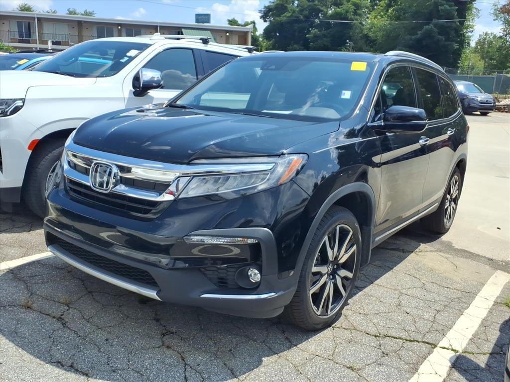 used 2022 Honda Pilot car, priced at $37,780