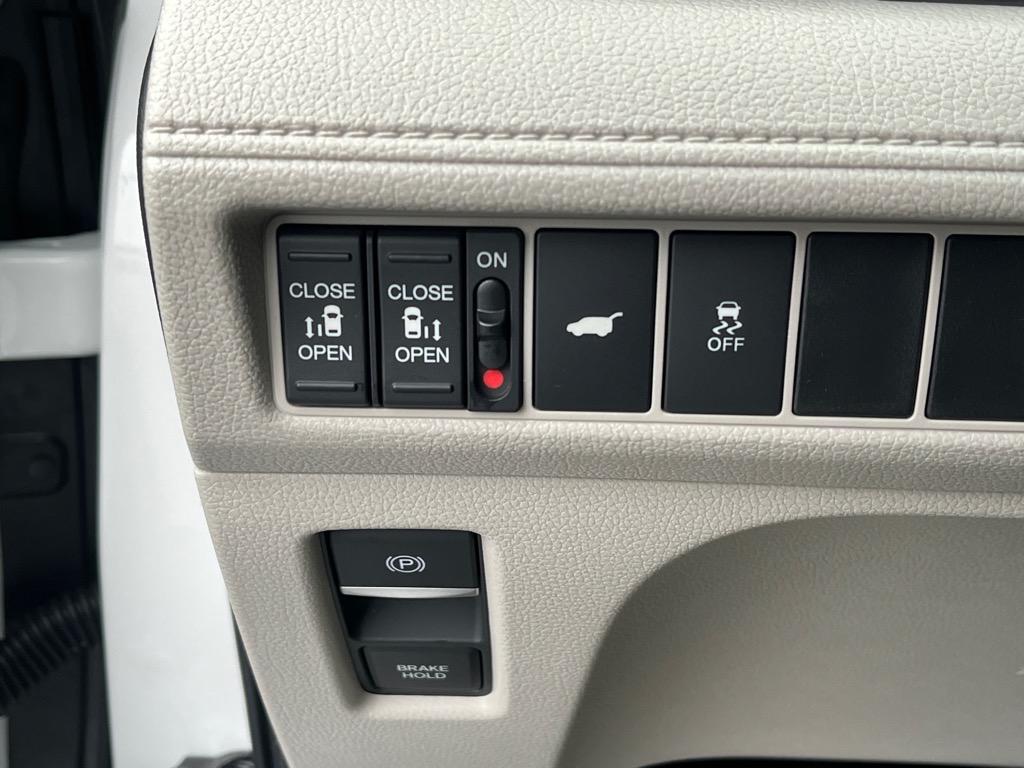 new 2026 Honda Odyssey car, priced at $42,745