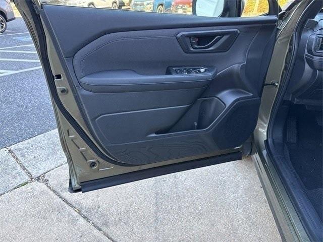 new 2025 Subaru Forester car, priced at $35,918