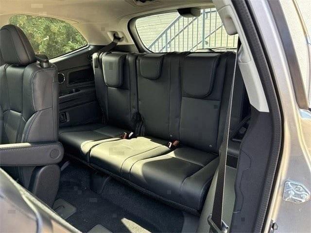 new 2025 Subaru Ascent car, priced at $53,204